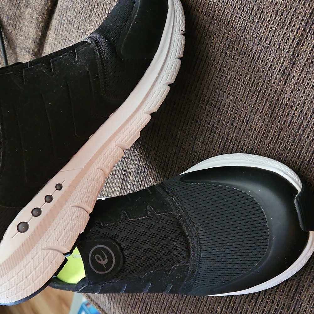 Easy Spirit Denise Austin Walking Shoes
